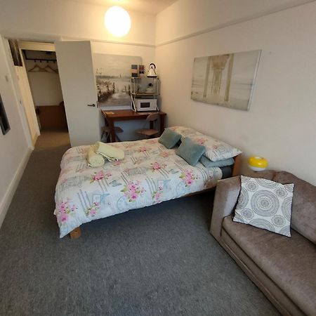 Guest Suite 50M From The Beach Bognor Regis Exterior foto